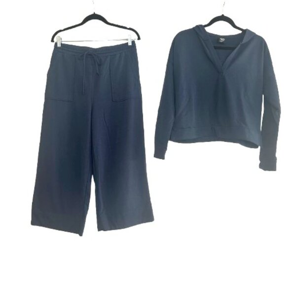NORDSTROM Bobeau 2 Piece Lounge Set Wide Leg Pants & V Neck Hoodie Size Medium - Picture 1 of 14